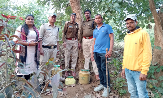 महासमुंद : शुष्क दिवस पर गश्त के दौरान की गई कार्रवाई, 45 ली... - CG Sandesh
