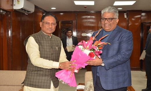 मुख्यमंत्री विष्णु देव साय ने केंद्रीय पर्यावरण मंत्री भूपेन्द्र यादव से की मुलाकात