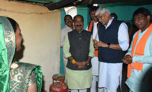 महासमुंद : केन्द्रीय मंत्री गजेन्द्र सिंह शेखावत और उपमुख्यम... - CG Sandesh