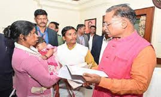 नन्ही बिटिया भूमिका की तकलीफ देख छलका मुख्यमंत्री विष्णु देव साय का वात्सल्यभाव.. एम्स में त्वरित इलाज के दिये निर्देश..