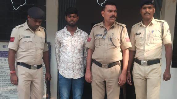 CG : इंस्ट्राग्राम मे नाबालिग लड़की की अश्लील फोटो और वीडियो... - CG Sandesh