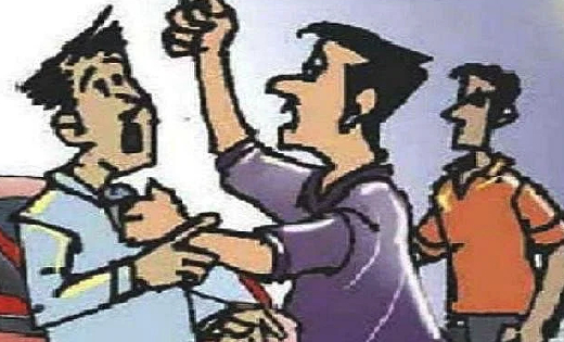 सरायपाली : कृषि उपज मण्डी समिति के सचिव से मारपीट - CG Sandesh