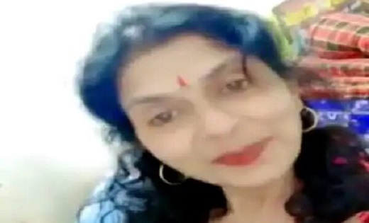RAIPUR : घर में खून से लथपथ मिली महिला की लाश, नशेड़ी बेटे पर हत्या का शक, तलाश में पुलिस