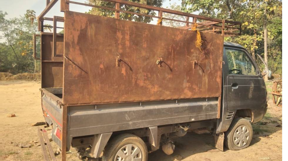 बसना ब्रेकिंग : सड़क किनारे पिकअप वाहन अड़ाकर खेत से बोर मोटर ... - CG Sandesh