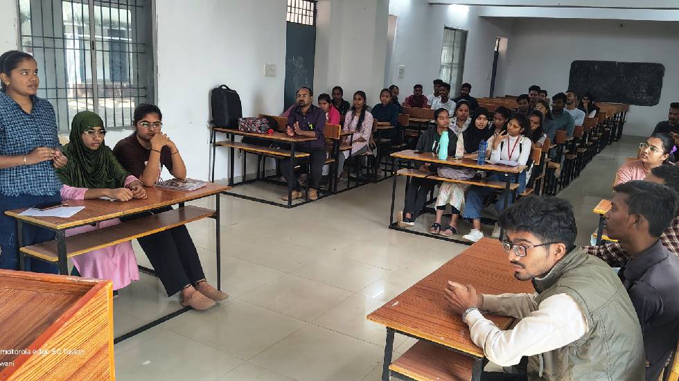 महासमुंद : शासन का सुन्दर, स्वच्छ, पारदर्शी तथा जन हितकारी र... - CG Sandesh
