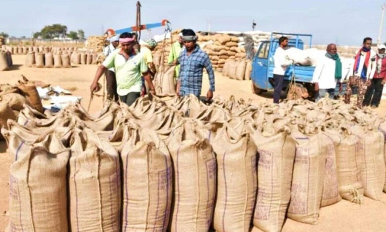 छत्तीसगढ़ में धान खरीदी पर संकट ! 12 दिसंबर से कर्मचारियों न... - CG Sandesh