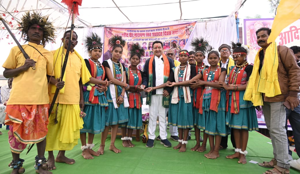 बसना : शहीद वीर नारायण सिंह शहादत दिवस समारोह में शामिल हुए ... - CG Sandesh
