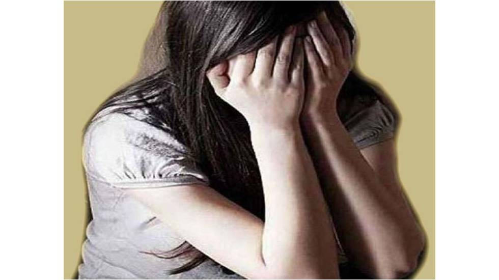 CG : घूमने जाने के बहाने कॉलेज छात्रा से दुष्कर्म, आरोपी क्ल... - CG Sandesh