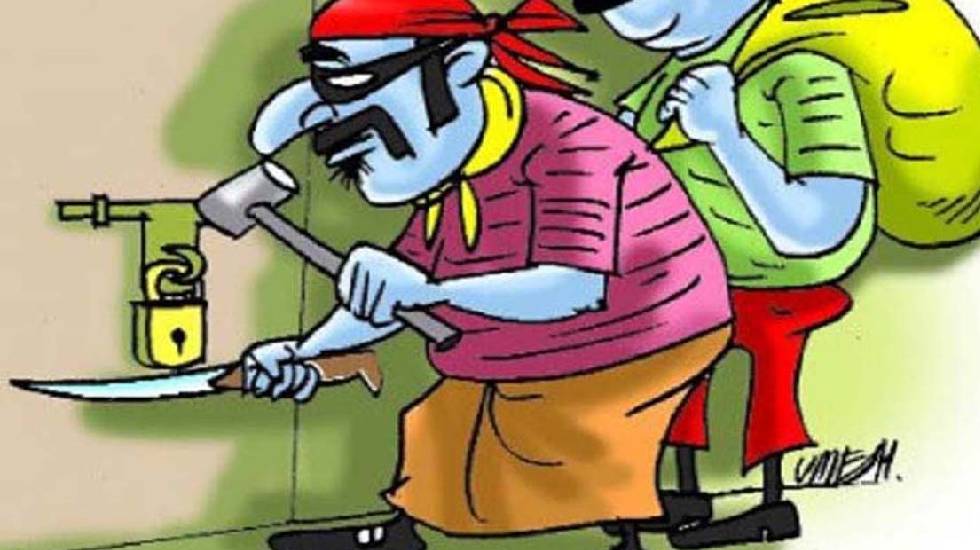 सांकरा : आलमारी से 50 हजार रुपये चोरी - CG Sandesh