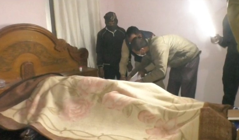 CG : घर में घुसकर सहायक प्राचार्य की हत्या, इलाके में फैली स... - CG Sandesh