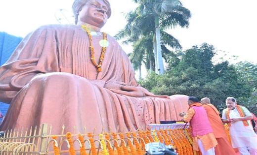 मुख्यमंत्री विष्णु देव साय विवेकानंद सरोवर उद्यान में आयोजित राष्ट्रीय युवा महोत्सव में शामिल हुए…