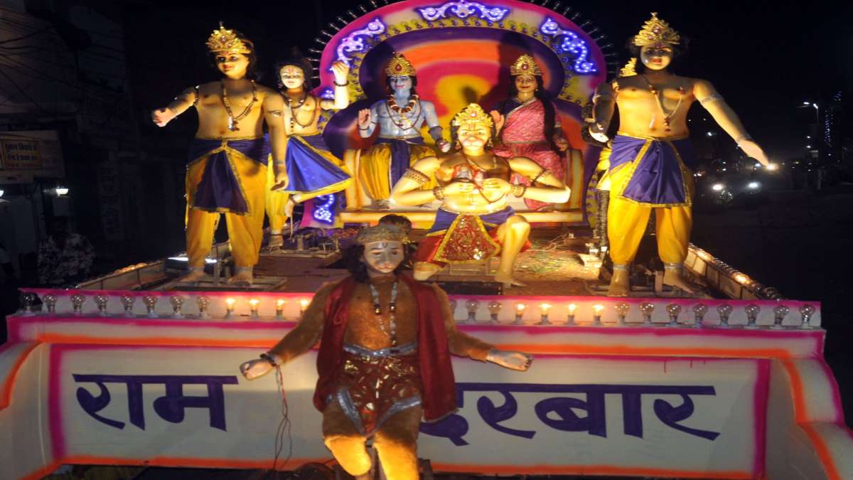 प्राण प्रतिष्ठा से पूर्व निकली रामजी की शोभायात्रा, जय-जय श्री राम के गूंजे जयकारे
