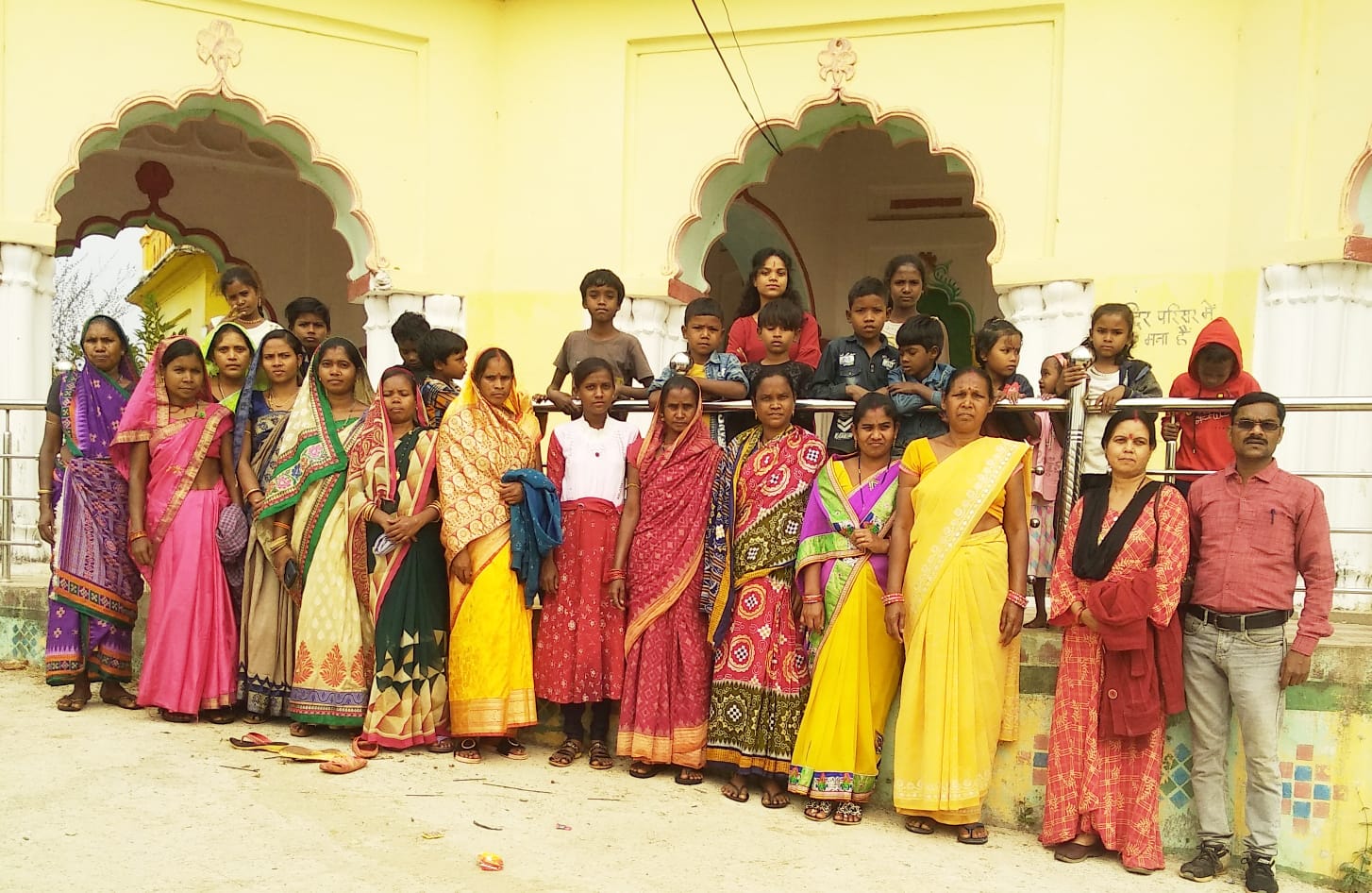 सरायपाली : शासकीय प्राथमिक शाला  के बच्चों ने किया शैक्षणिक ... - CG Sandesh