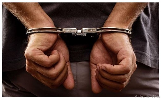  50 हजार रिश्वत के साथ पुलिस हेड कांस्टेबल गिरफ्तार - CG Sandesh