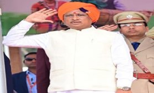 CM साय ने जगदलपुर में किया ध्वजारोहण.. इन जगहों पर दो डिग्री कॉलेज खोलने का ऐलान