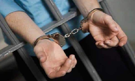बसना : धारदार हथियार लहराकर लोगों को डराने वाला युवक गिरफ्ता... - CG Sandesh