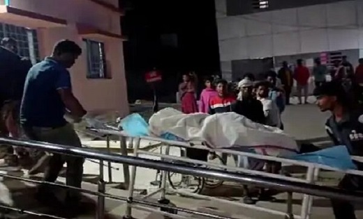 ट्रक-पिकअप की टक्कर में 4 लोगों की मौत, 10 घायल, 5 की हालत ग... - CG Sandesh