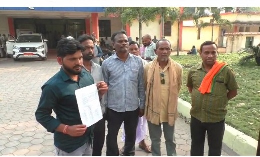 जब तक प्राचार्य का नहीं हो जाता ट्रांसफर बच्चों को नहीं भेजे... - CG Sandesh