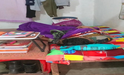  सुरक्षा में तैनात सुरक्षाकर्मी ने खुद को मारी गोली...जानिए क्या है पूरा मामला