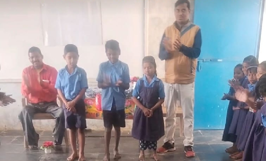 बसना : शासकीय प्राथमिक शाला छोटेटेमरी में गुब्बाराकार कार्यक... - CG Sandesh