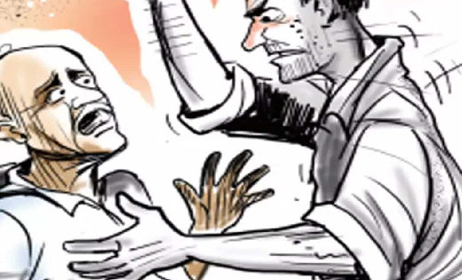 सिंघोड़ा : जमीन बटवारे की बात को लेकर बेटे ने बुजुर्ग पिता के... - CG Sandesh