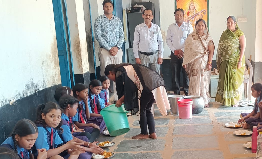 सरायपाली : जन्मदिन के शुभ अवसर पर रिमजी में पुनः न्योता भोज ... - CG Sandesh