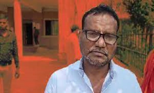 BREAKING : सीपीआई नेता मनीष कुंजाम का पार्टी के पदों से इस्तीफ़ा