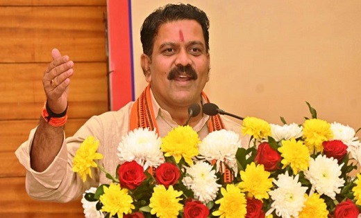 बस्तर में जल्द लाल सलाम नहीं जय श्रीराम गूंजेगा- गृहमंत्री