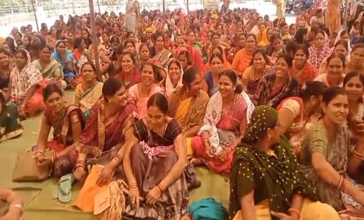 दो सूत्रीय मांगो को लेकर मितानिनों का प्रदर्शन, राष्ट्रीय स्... - CG Sandesh