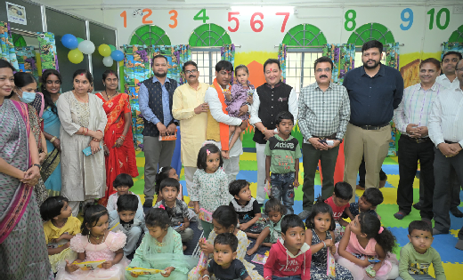 महासमुंद : सांसद एवं विधायकगणों ने किया पालना घर का शुभारंभ - CG Sandesh