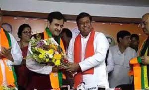 अभिजीत गंगोपाध्याय बीजेपी में हुए शामिल, कल ही कोलकाता हाईको... - CG Sandesh