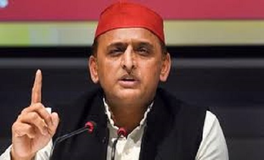 पटना पहुंचे अखिलेश यादव ने दिया नारा- 120 हराओ, बीजेपी हटाओ - CG Sandesh