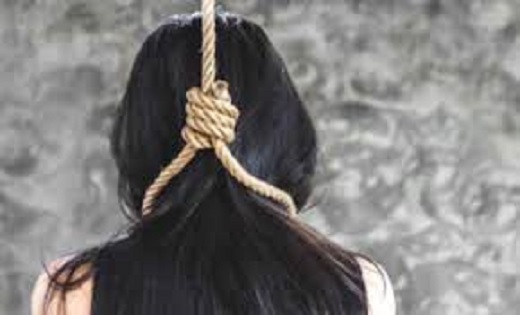 नवविवाहिता ने की खुदकुशी...बाथरूम में फंदे से लटका मिला शव..... - CG Sandesh
