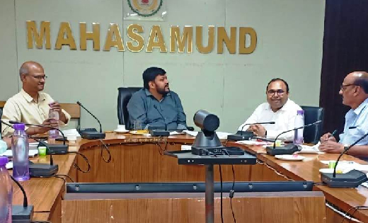महासमुंद : नाम निर्देशन के संबंध में राजनैतिक दलों का प्रशिक... - CG Sandesh