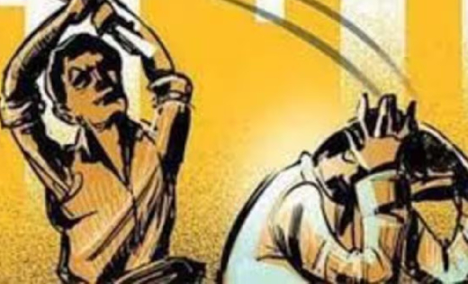 सांकरा : ईट से हमला कर किया घायल - CG Sandesh