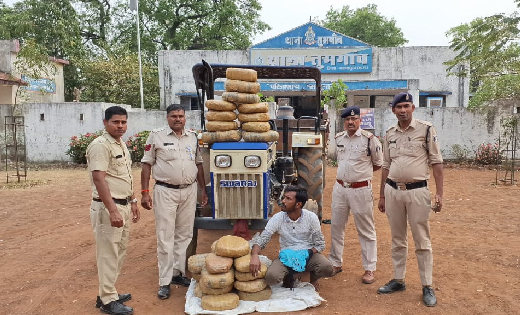 तुमगांव : ट्रेक्टर से गांजे की तस्करी करते आरोपी गिरफ्तार