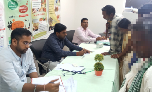 पिथौरा : मानसिक स्वास्थ्य शिविर में मरीजों को दिया गया परामर... - CG Sandesh