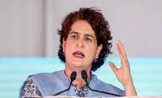 प्रियंका गांधी ने सैटेलाइट ब्रॉडबैंड स्पेक्ट्रम को लेकर सरका... - CG Sandesh