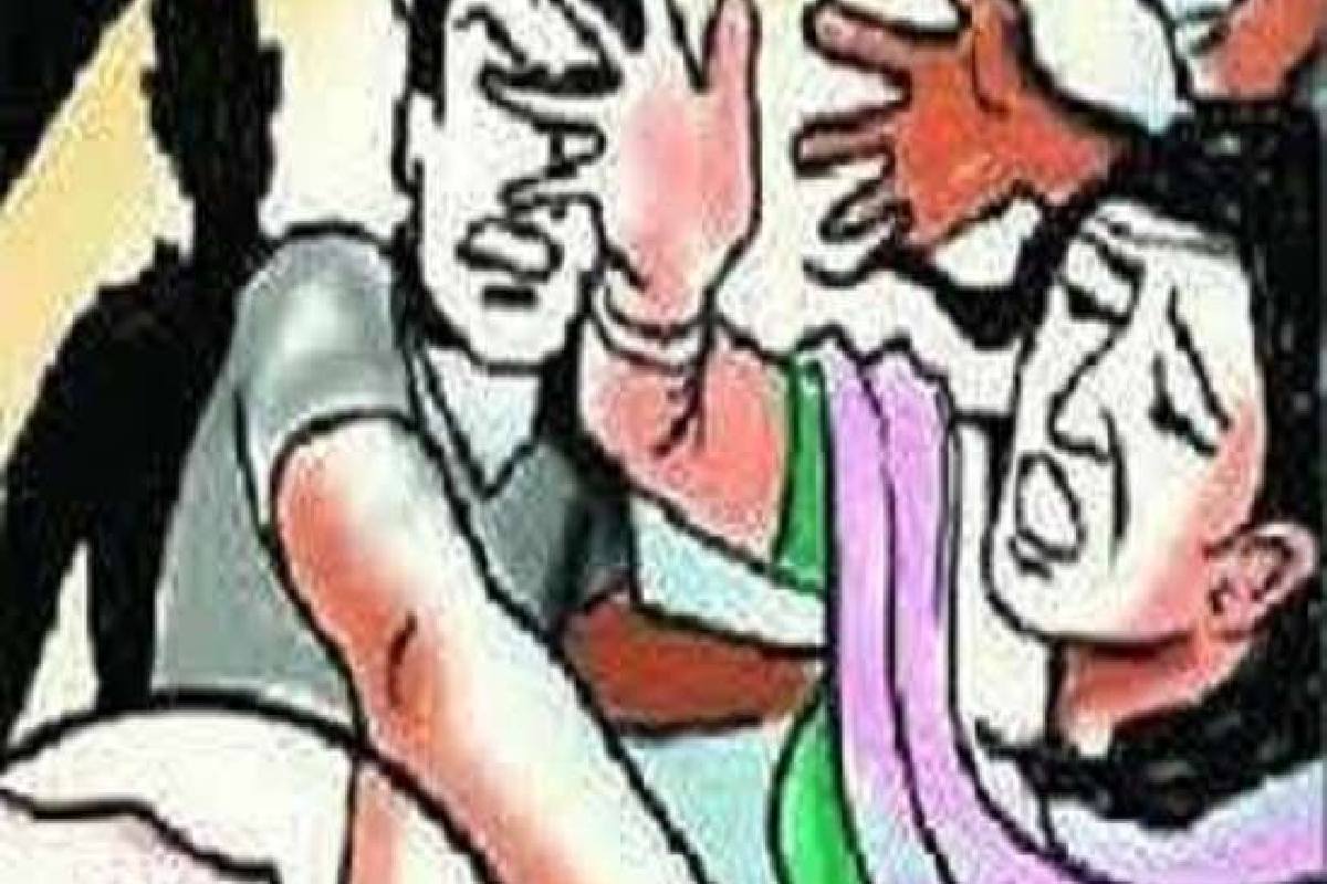 महासमुंद : माँ-बेटे के साथ मारपीट, मामला दर्ज - CG Sandesh