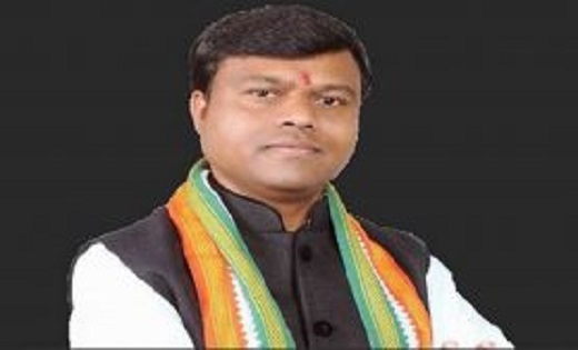 कांग्रेस कमेटी के अध्यक्ष दीपक बैज ने लिया एक्शन, संयुक्त महामंत्री राघवेंद्र सिंह ठाकुर को छह साल के लिए किया निष्कासित