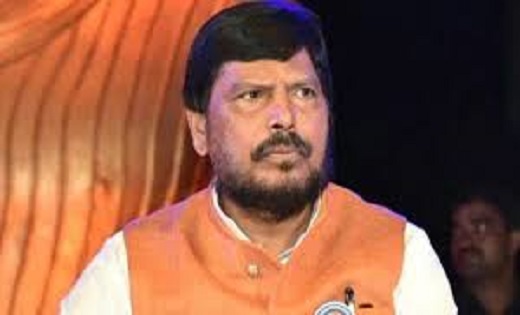 रामदास अठावले ने शायराना अंदाज में कहा -देश के लोकसभा चुनाव का नहीं है मालूम, उनका नाम है राहुल