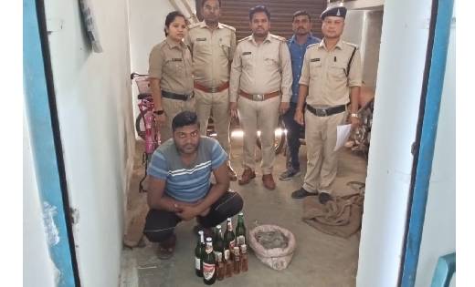 बागबाहरा : 8.35 लीटर ओड़िशा निर्मित मदिरा जप्त - CG Sandesh