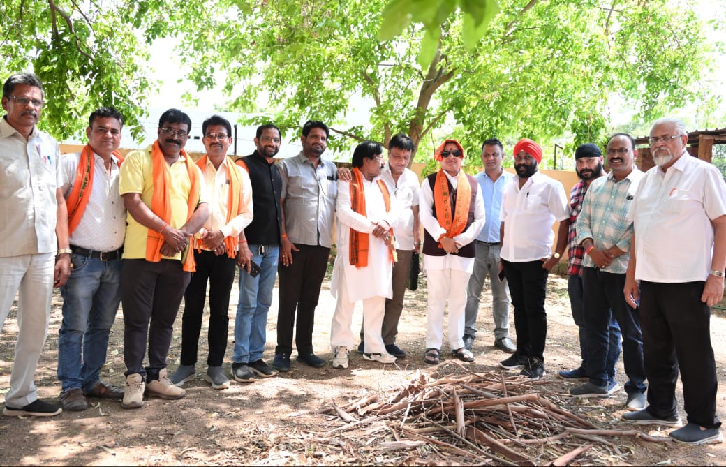 बसना : मुख्यमंत्री के आगमन को लेकर तेज हुई तैयारियां, विधायक... - CG Sandesh
