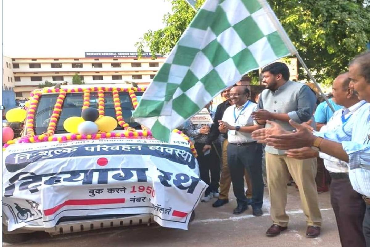 महासमुंद : फोन लगाकर अपने आवास पर बुला सकते हैं दिव्यांग मतद... - CG Sandesh
