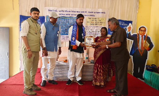 पिथौरा : डॉ भीमराव अंबेडकर जयंती पर सम्मानित हुए सभापति सोहन... - CG Sandesh