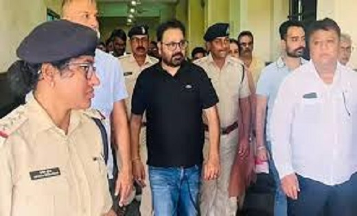 शराब घोटाला मामले में ईओडब्ल्यू की कार्रवाई, पप्पू ढिल्लन को किया गिरफ्तार