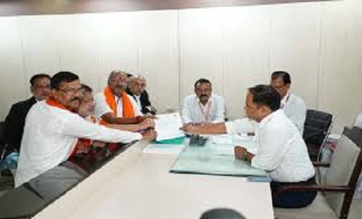 लोकसभा प्रत्याशी बृजमोहन अग्रवाल भरा नामांकन, बोले- रिकॉर्ड मतों से जिताएगी जनता