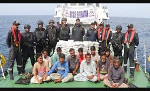 भारतीय तटरक्षक बल की बड़ी कार्रवाई, गुजरात से 600 करोड़ रुपए... - CG Sandesh