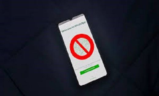 WhatsApp अकाउंट इन गलतियों से हो जाता है बंद... इस तरह कर सक... - CG Sandesh