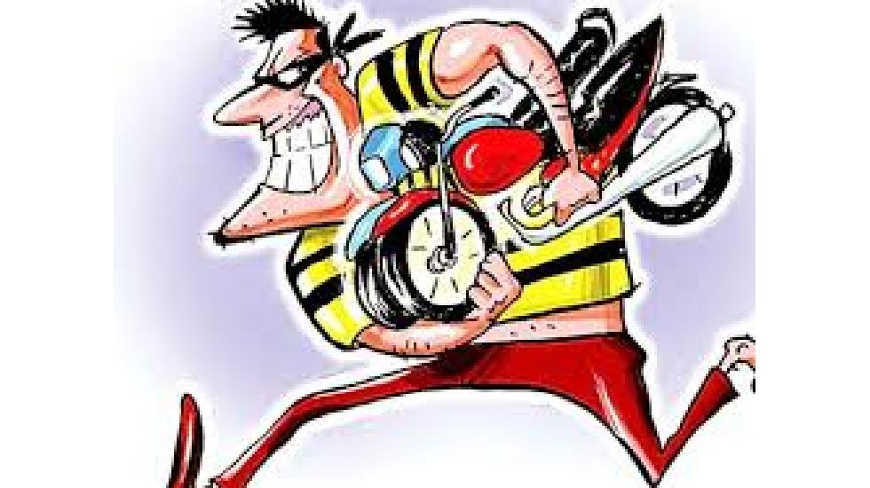 सरायपाली : पेट्रोल पम्प के पास से सेल्समेन की बाइक चोरी - CG Sandesh